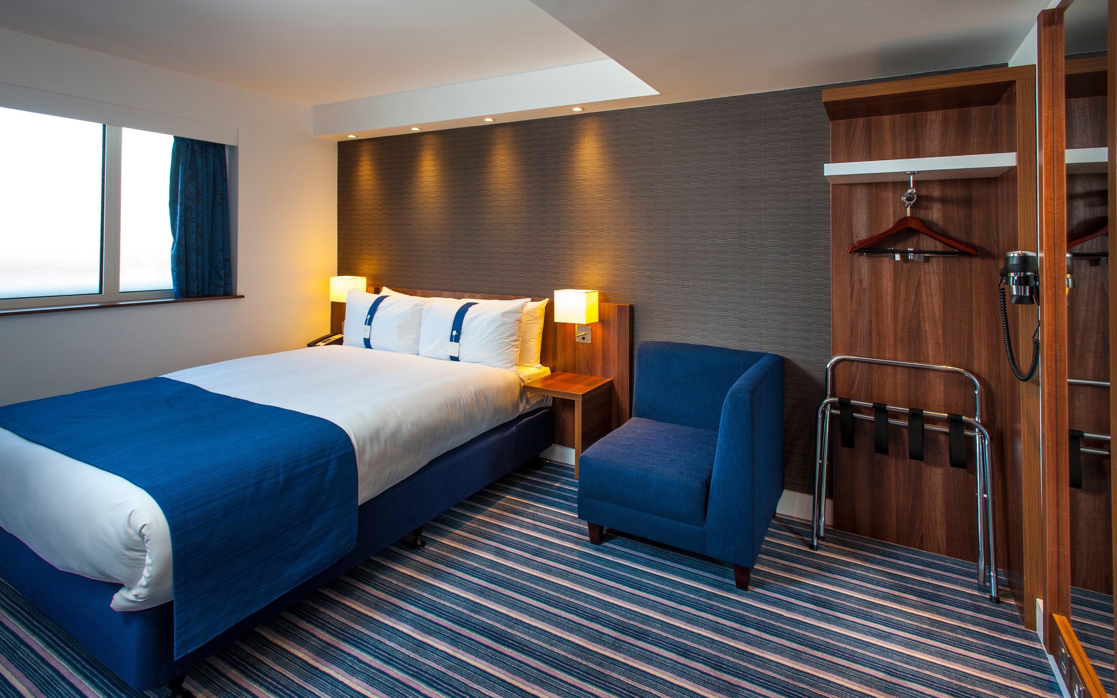 Holiday Inn Express London - Vauxhall Nine Elms Exterior foto