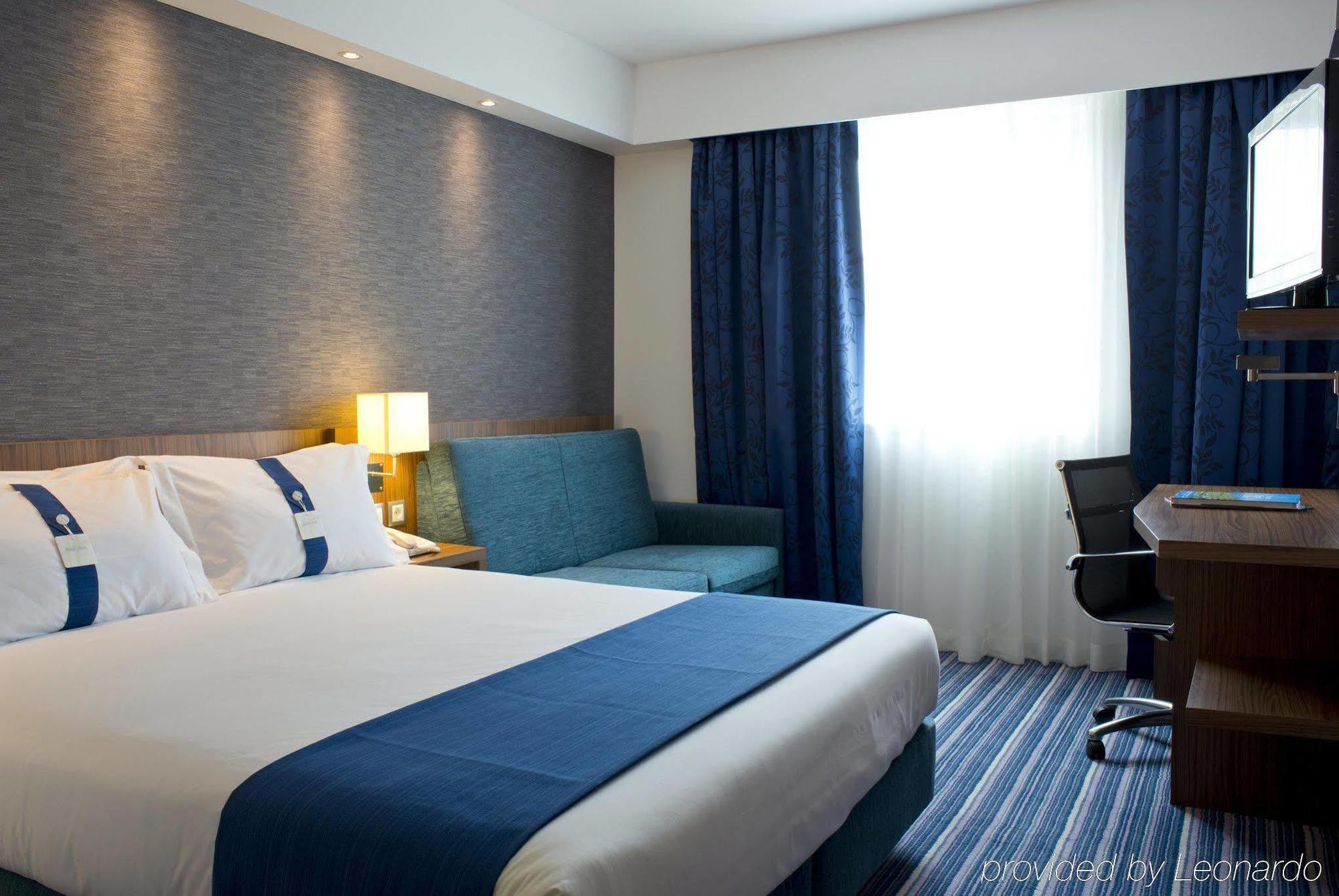 Holiday Inn Express London - Vauxhall Nine Elms Exterior foto